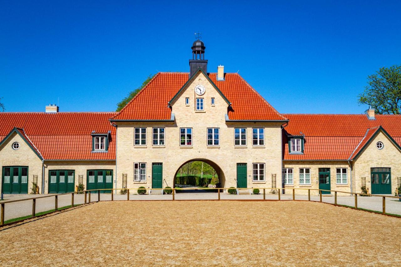Hotel Gut Immenhof Malente Exterior photo