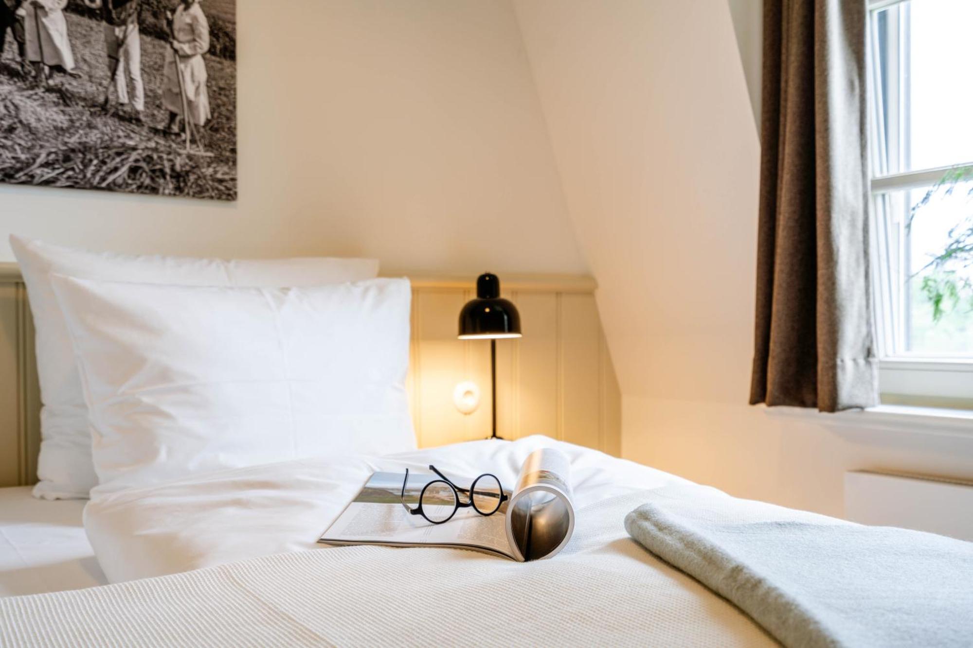 Hotel Gut Immenhof Malente Room photo